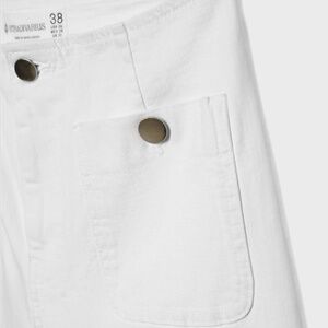 Minimalist Trousers with Pockets